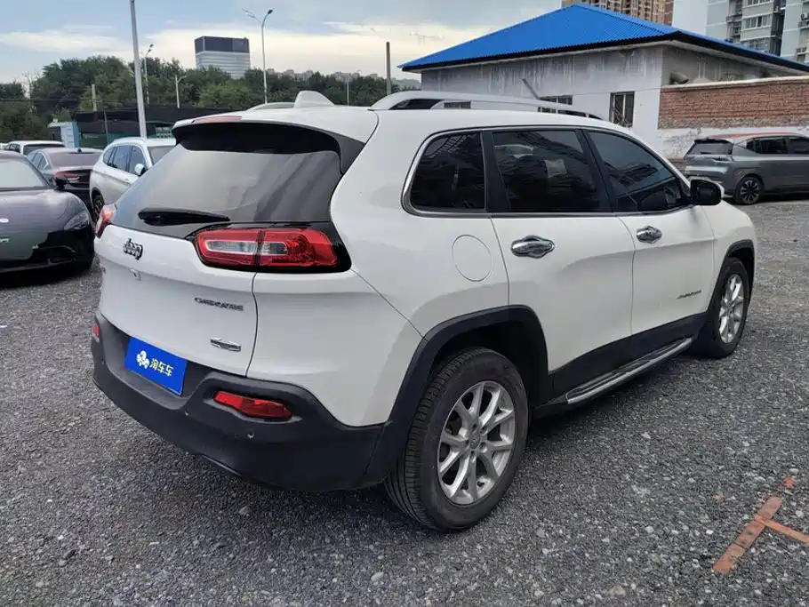 Jeep Cherokee 2017