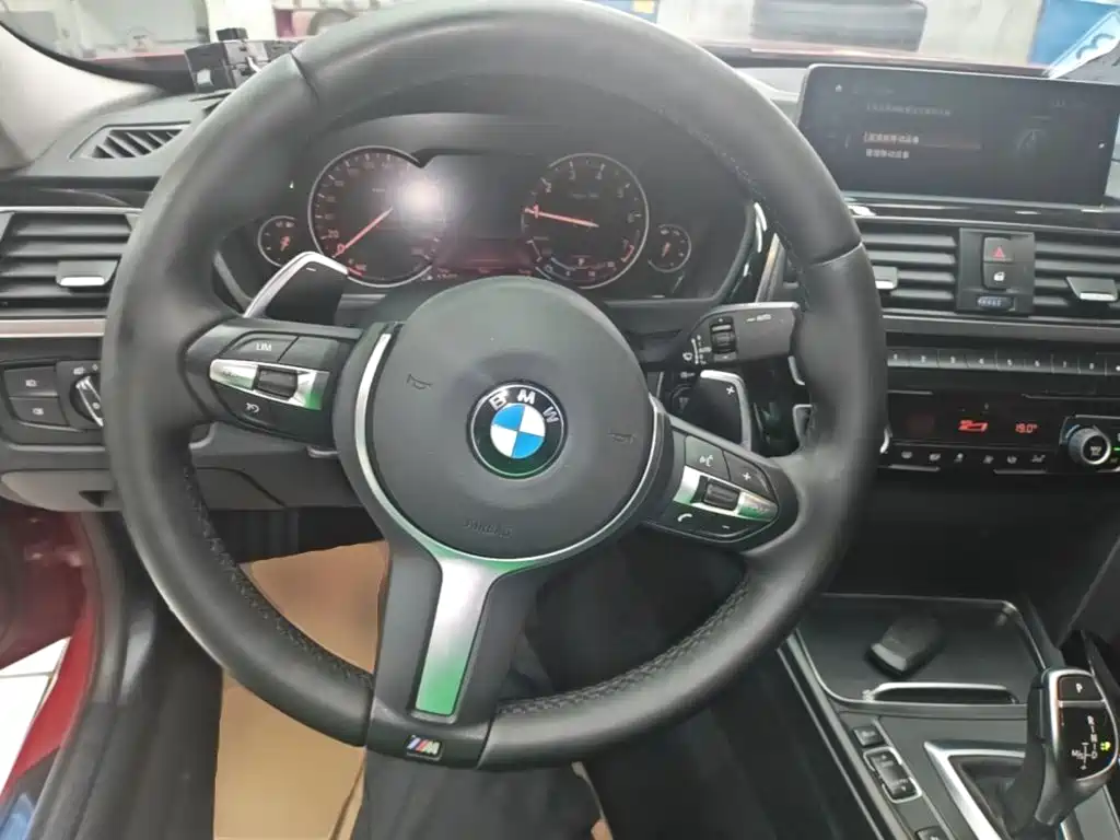 BMW 3 Series 2018
