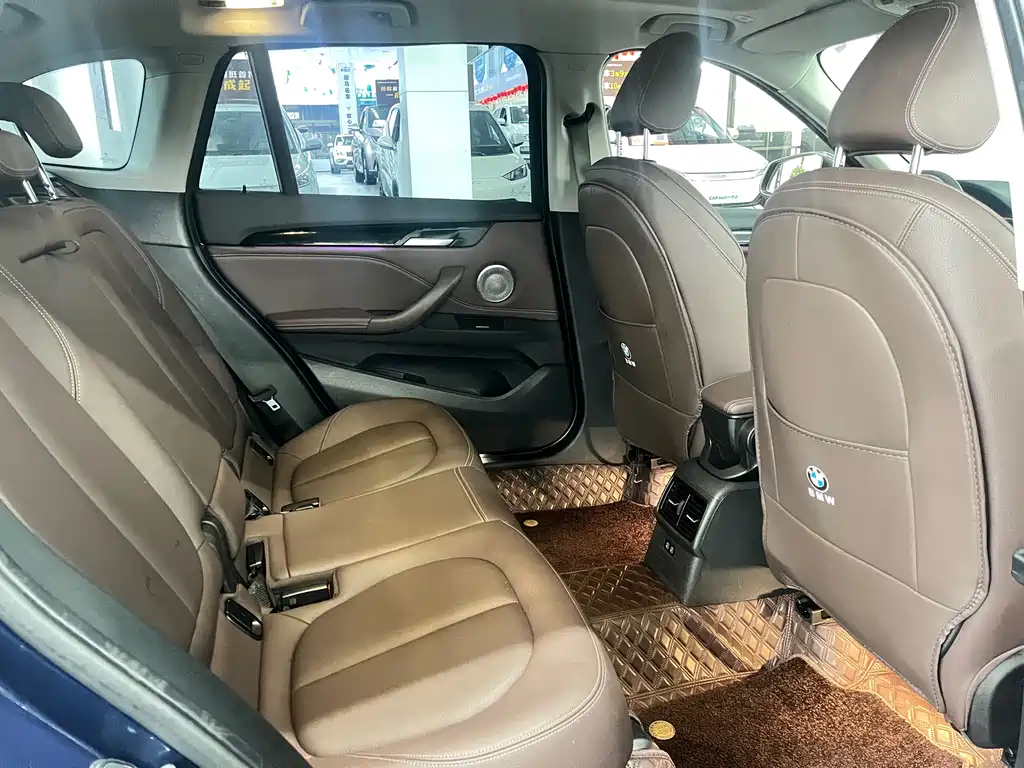 BMW X1 2022 — фото 10