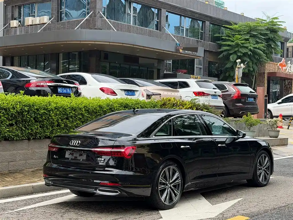 Audi A6L 2019 — фото 13
