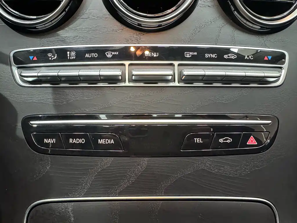 Mercedes-Benz C-Class 2019 — фото 25