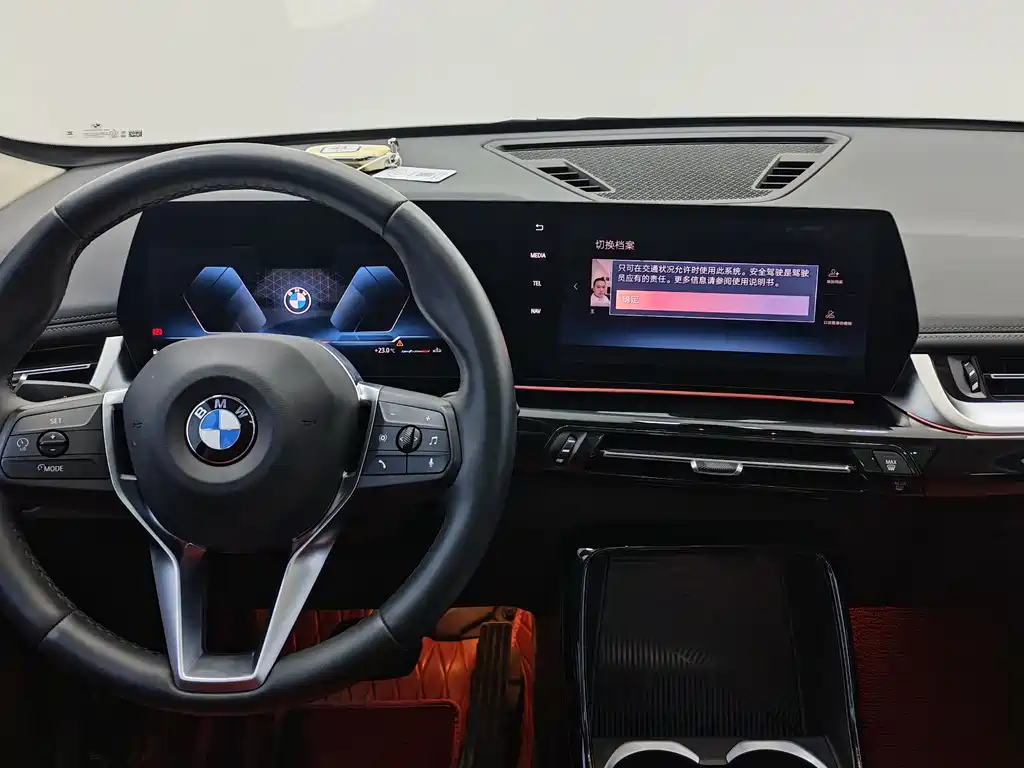 BMW X1 2024 — фото 11