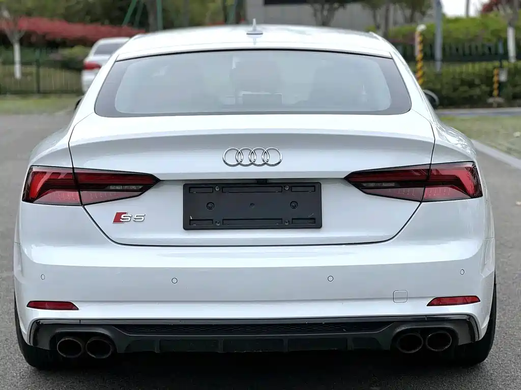 Audi S5 2019 — фото 8