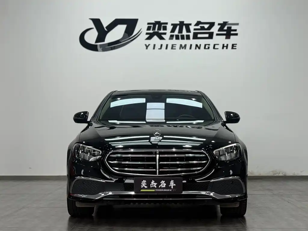 Mercedes-Benz E-Class 2023 — фото 2