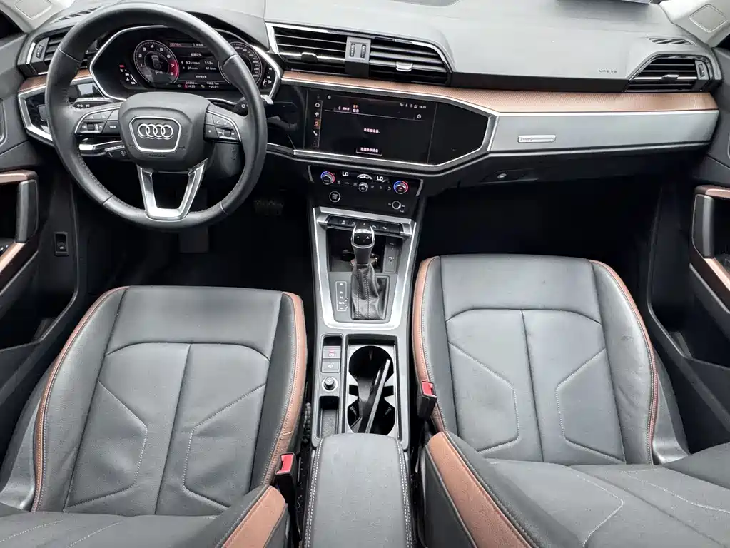 Audi Q3 2022 — фото 17