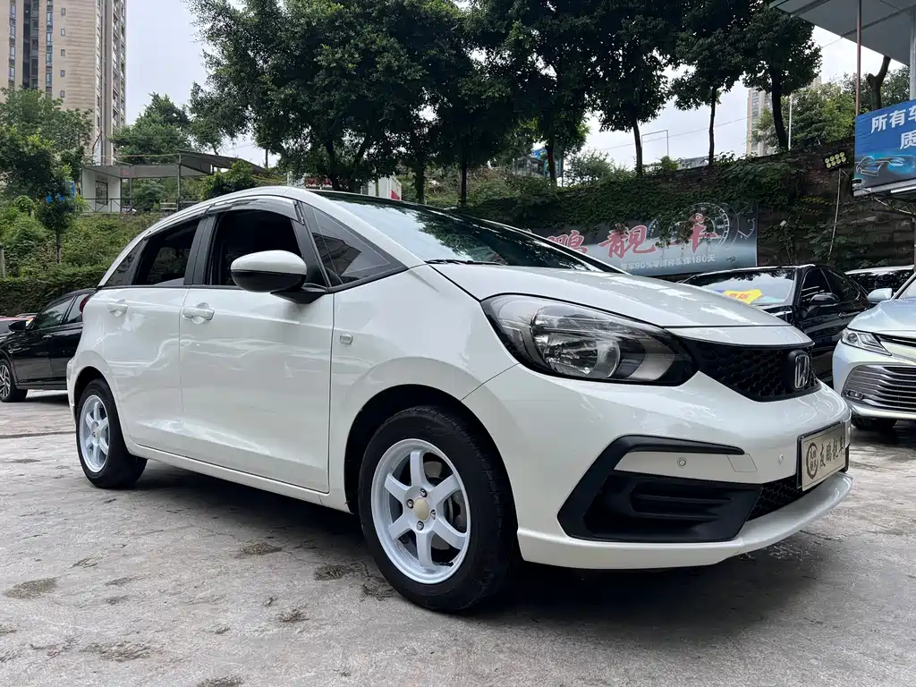 Honda Fit 2023 — фото 3