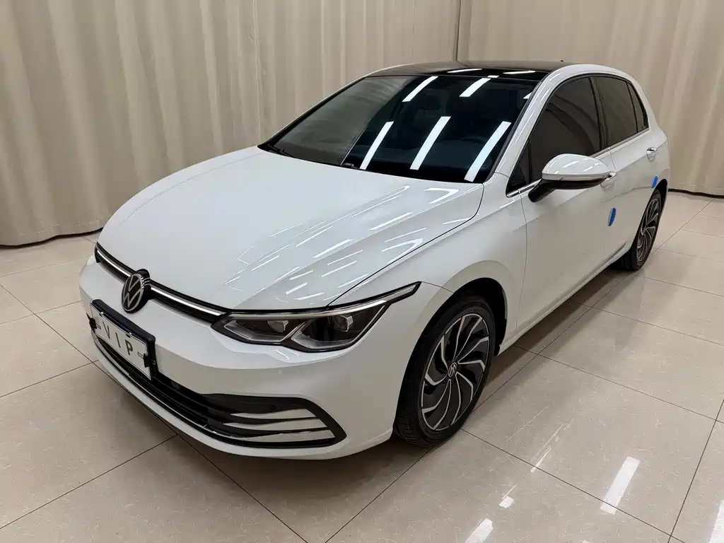 Volkswagen Golf 2022