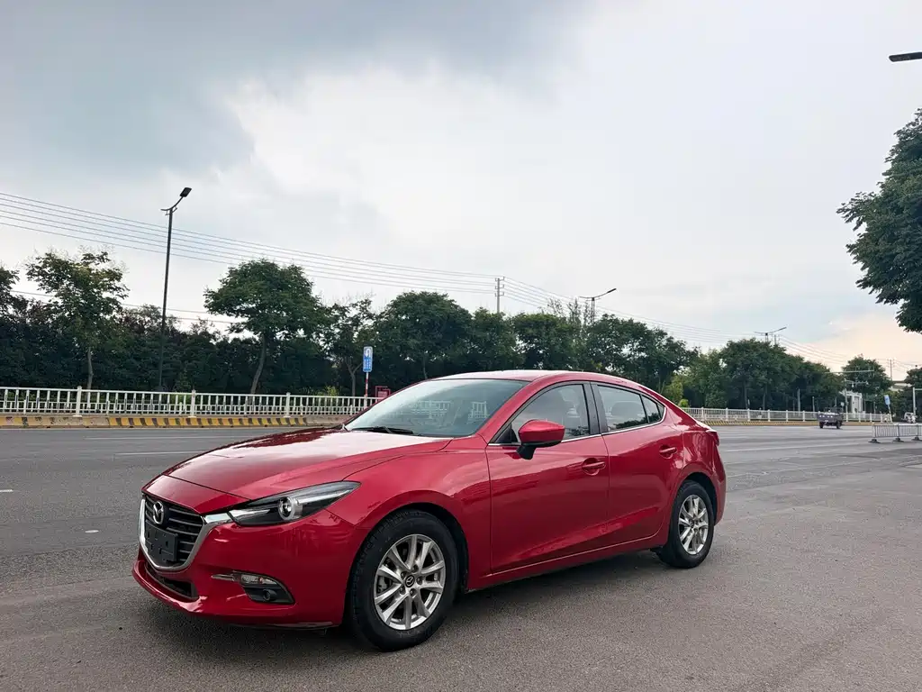 Mazda 3 Axela 2018