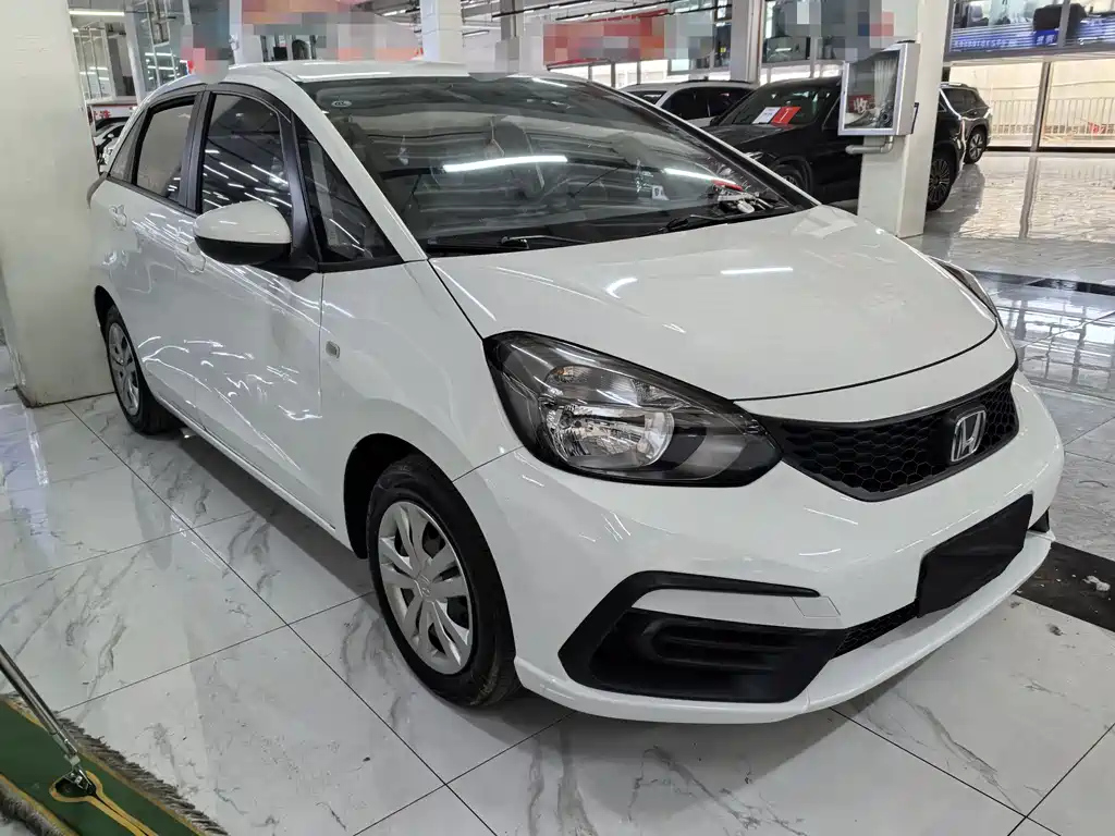 Honda Fit 2023 — фото 3
