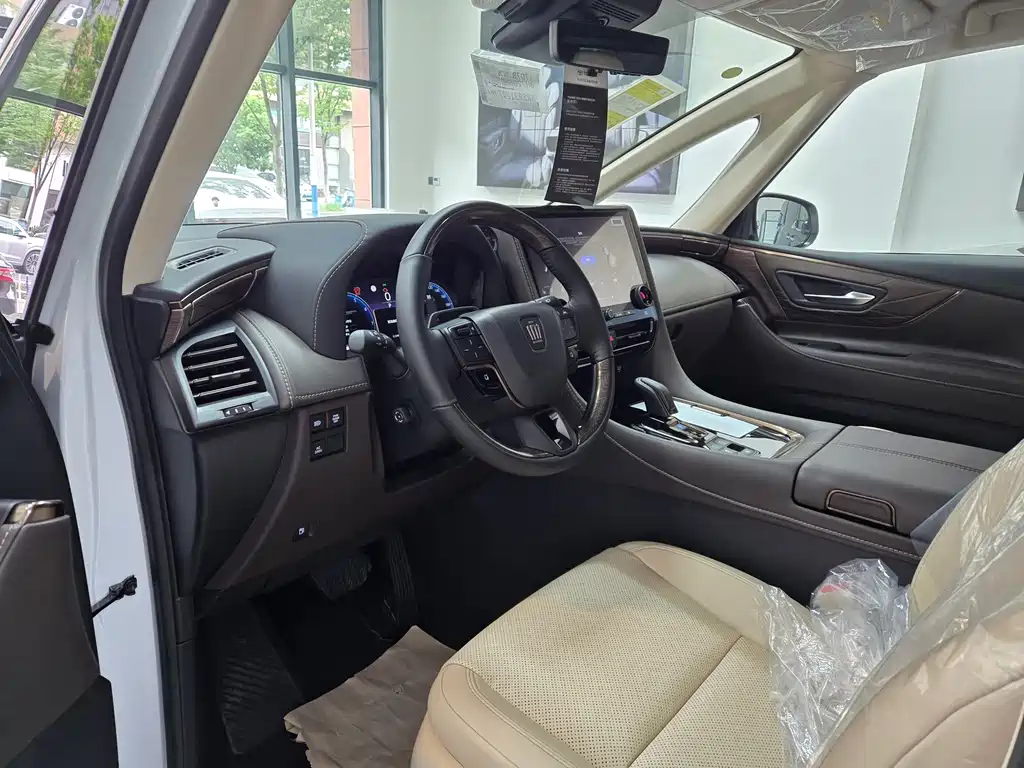 Toyota Vellfire — фото 22