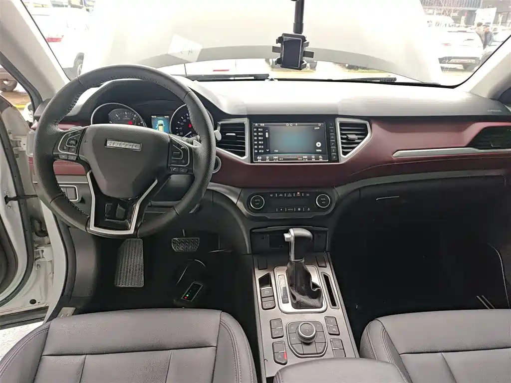 Haval H6 Coupe 2018 — фото 10
