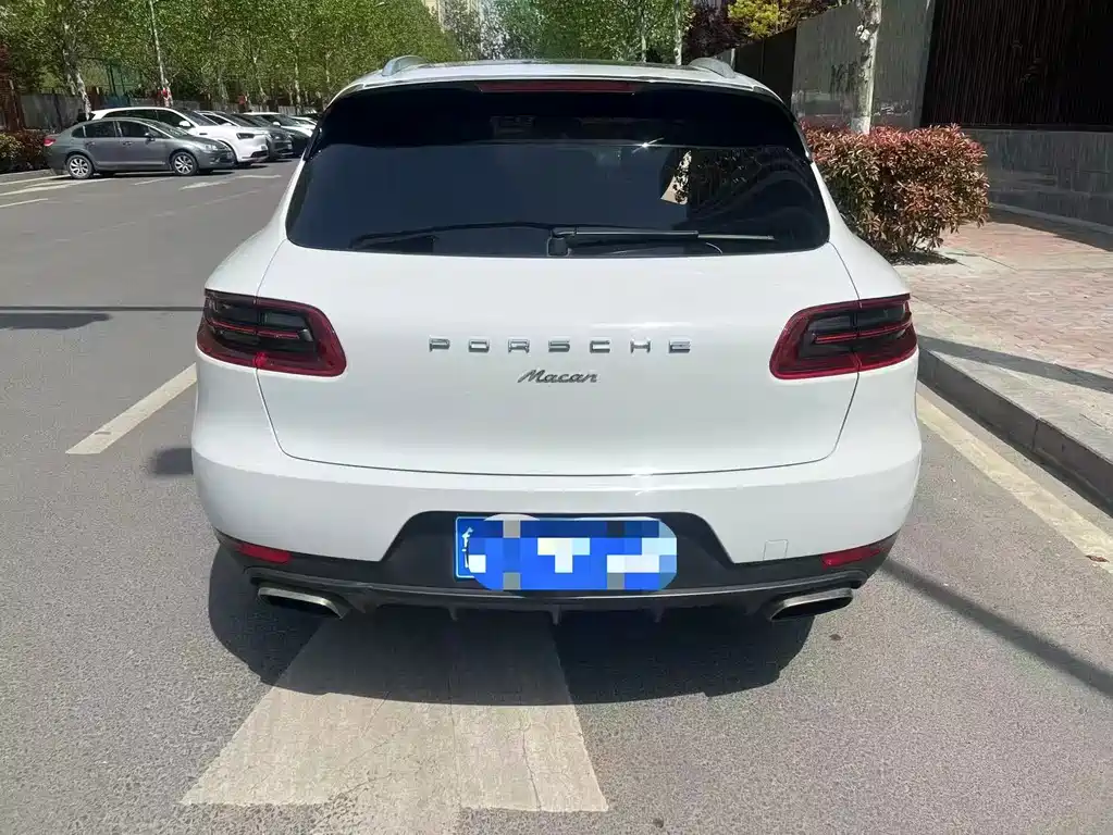 Porsche Macan 2017 — фото 9
