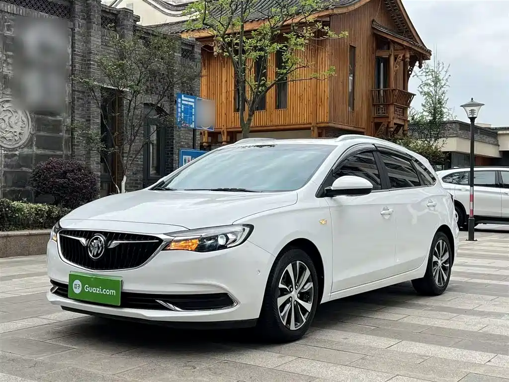 Buick Excelle 2018 — фото 2