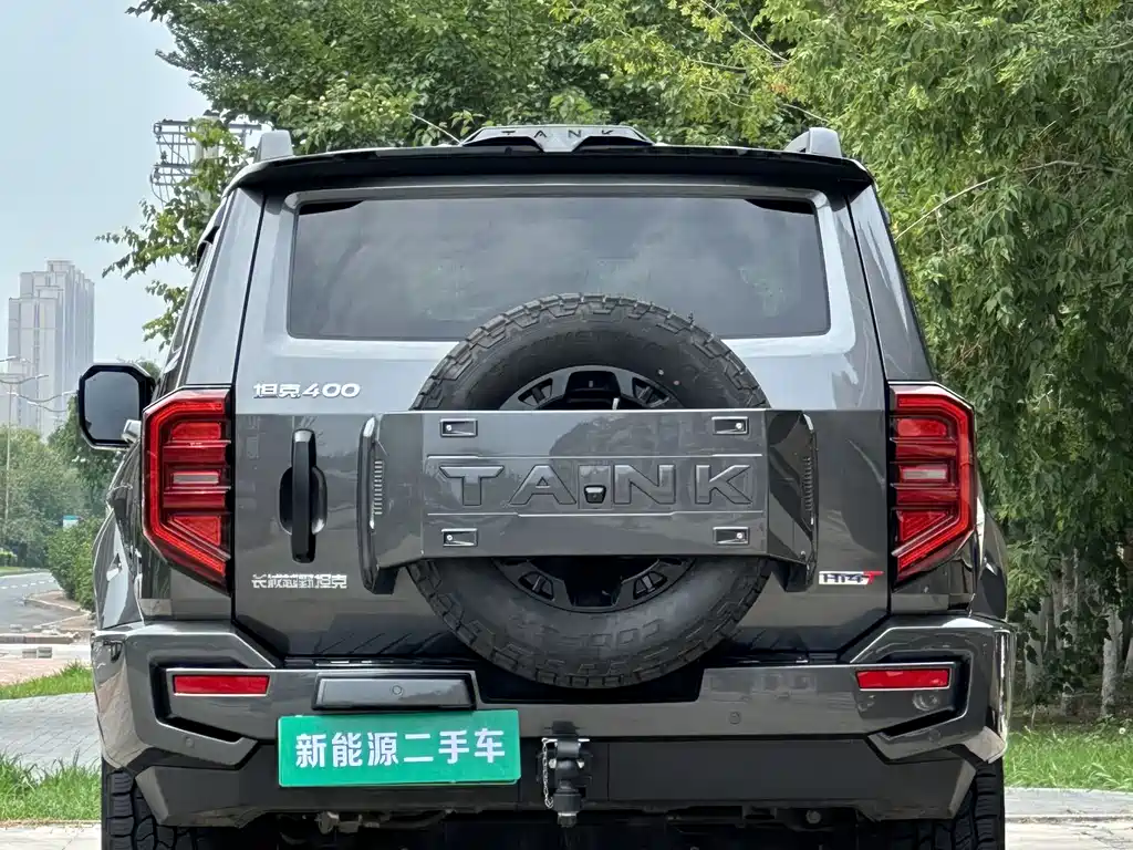 Tank 400 New Energy 2024 — фото 9