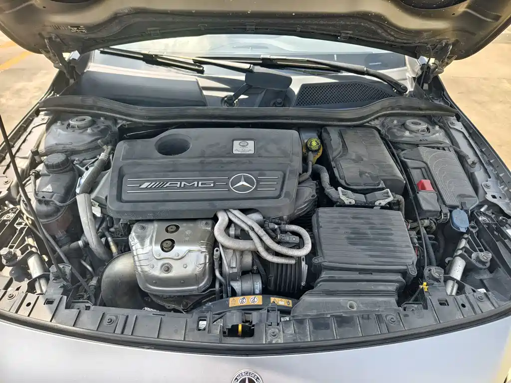 Mercedes-Benz GLA AMG 2017 — фото 18