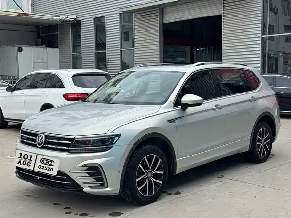 Volkswagen Tiguan L Plug-In Hybrid 2019