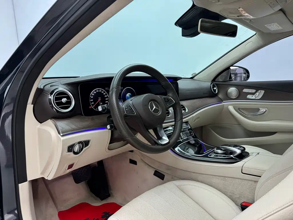 Mercedes-Benz E-Class 2016
