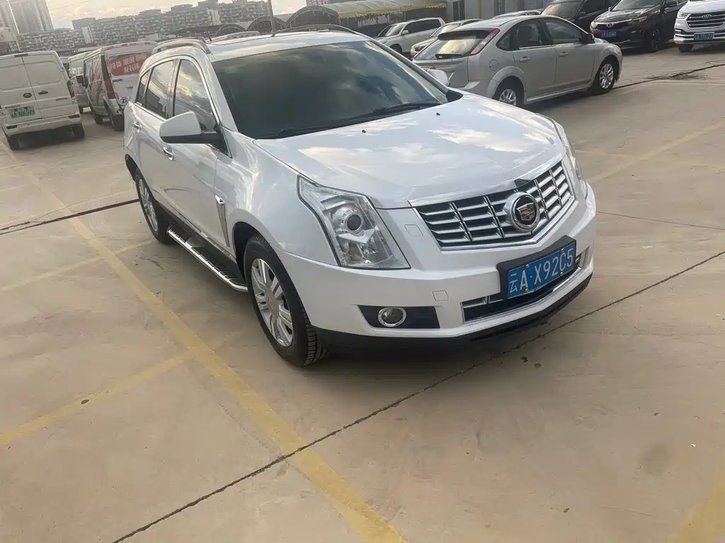 Cadillac SRX 2015 — фото 3