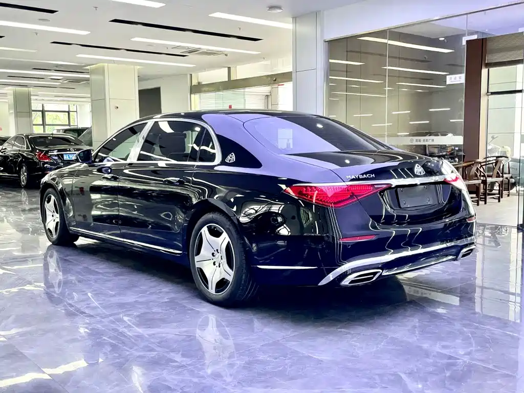 Mercedes-Benz Maybach S-Class 2022 — фото 3