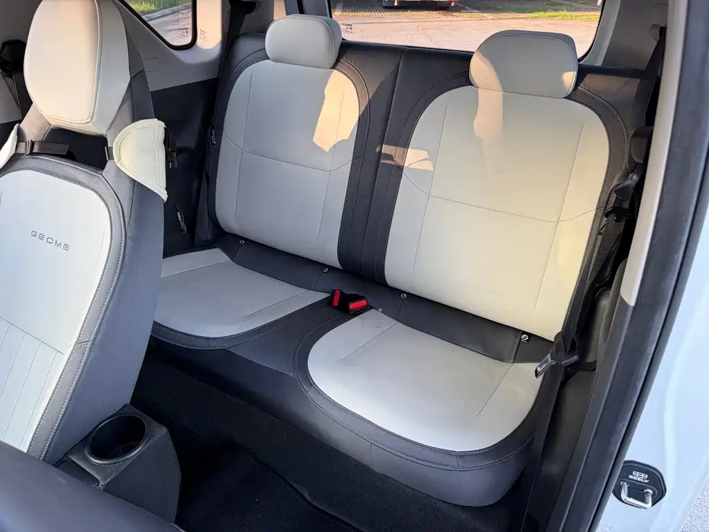 Geely Galaxy Panda 2024