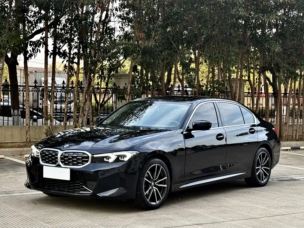 BMW 3 Series 2024 — фото 2