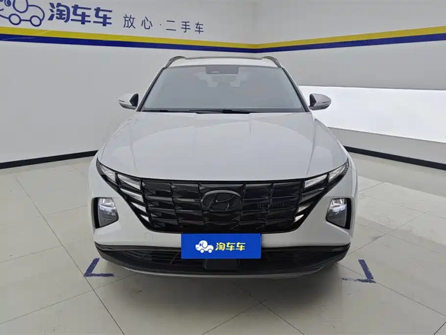 Hyundai Tucson 2023 — фото 2