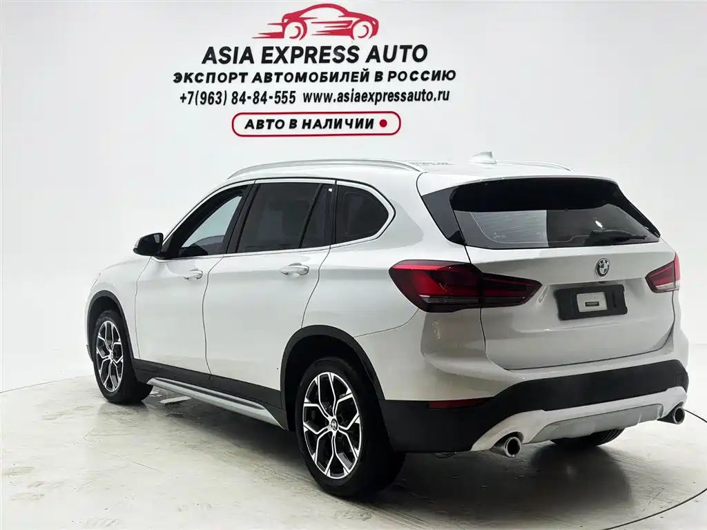 BMW X1 2021 — фото 4