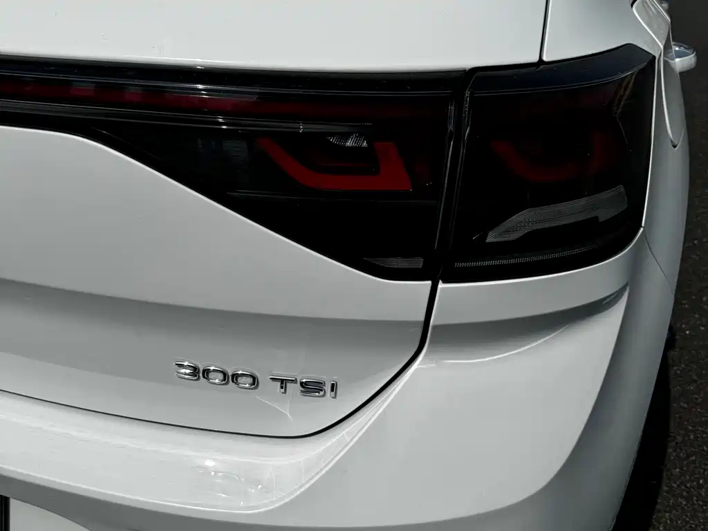 Volkswagen T-Roc 2023 — фото 21