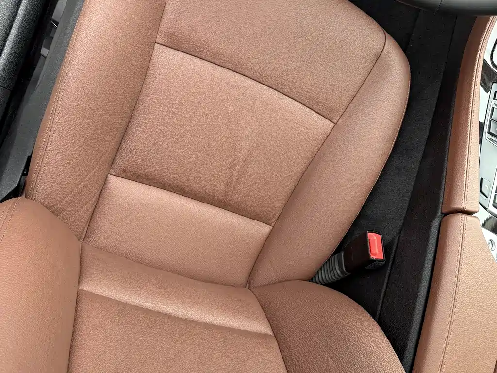 BMW 5 Series 2017 — фото 14