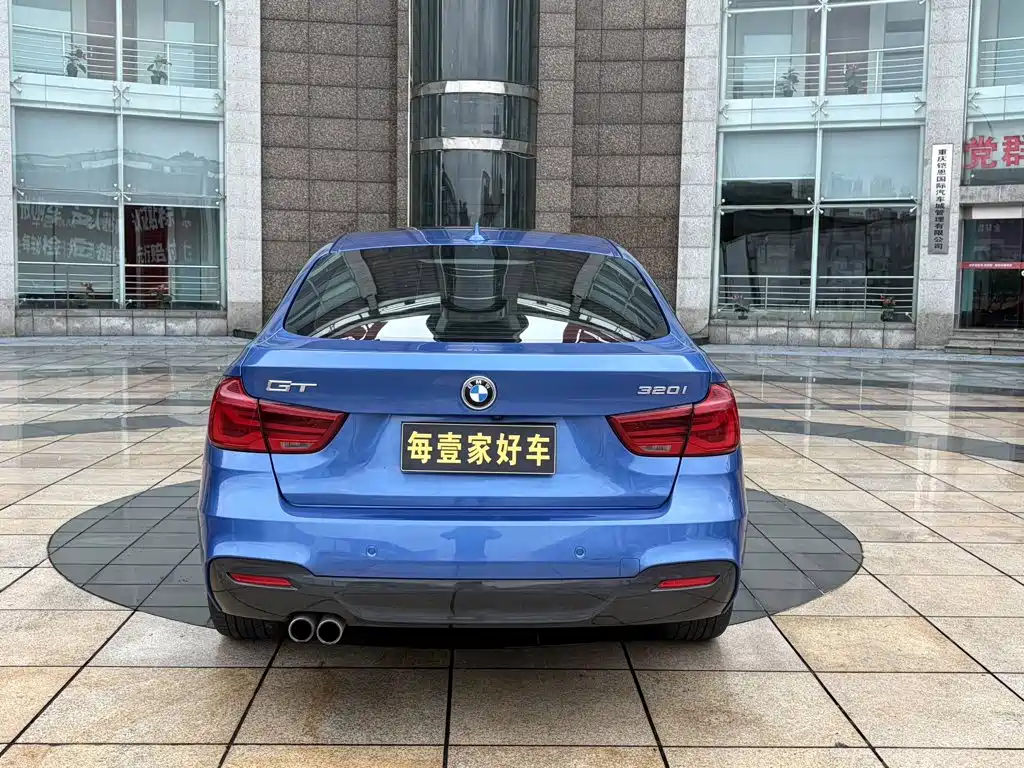 BMW 3 Series GT 2018 — фото 9