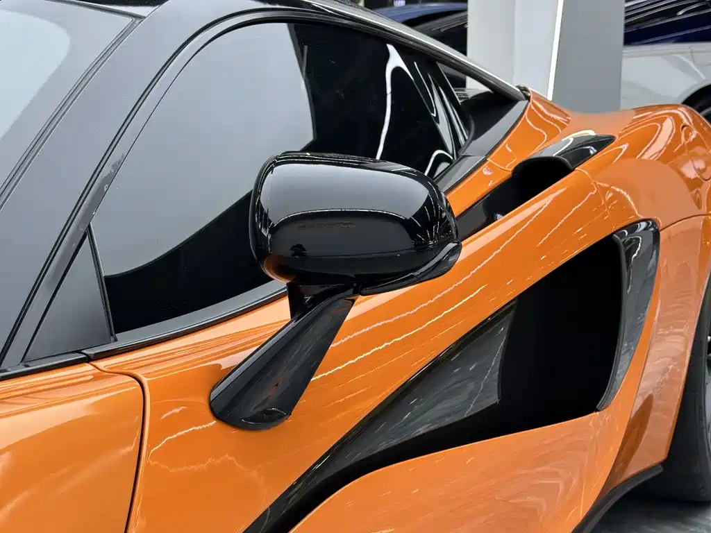 McLaren 540C 2020 — фото 13