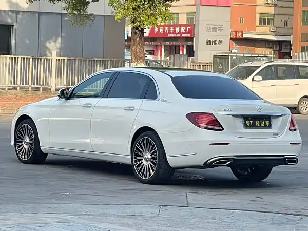 Mercedes-Benz E-Class 2017