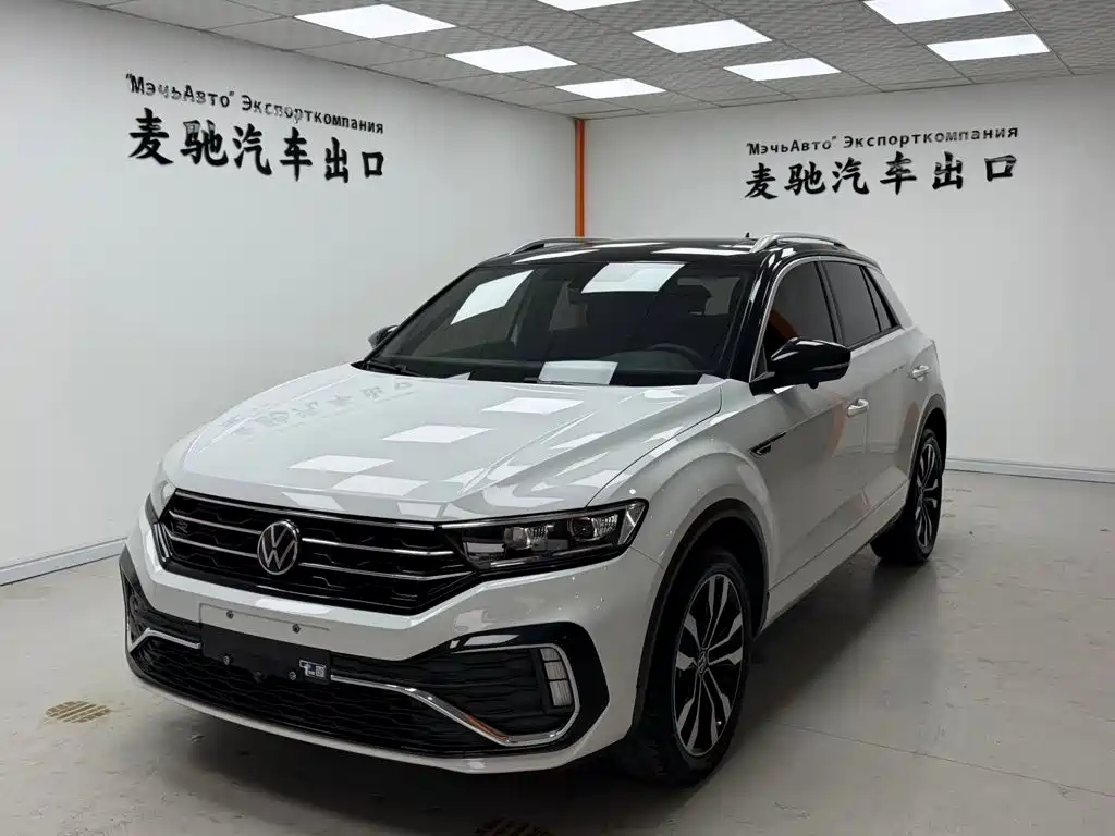 Volkswagen T-Roc 2023 — фото 1