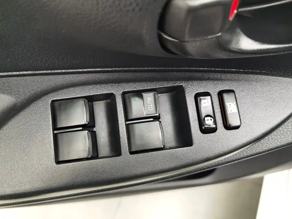 Toyota Vios 2016 — фото 9