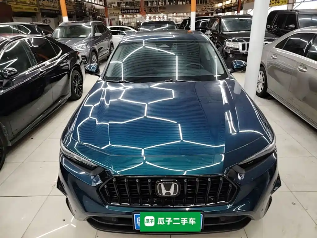 Honda Inspire 2025 — фото 3