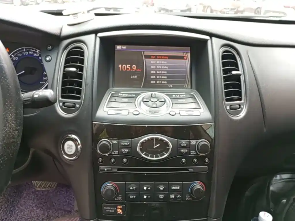 Infiniti QX50 2015 — фото 13