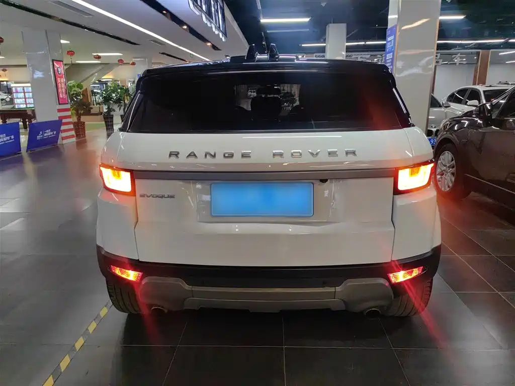 Land Rover Evoque 2017 — фото 4