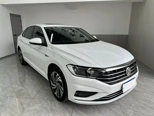 Volkswagen Sagitar 2022