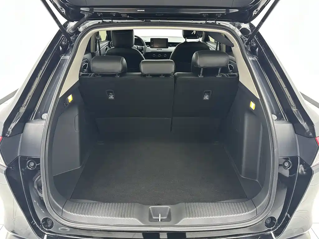 Honda Vezel 2023 — фото 17