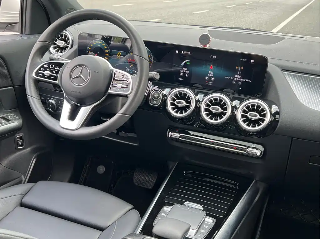 Mercedes-Benz GLA 2021 — фото 10