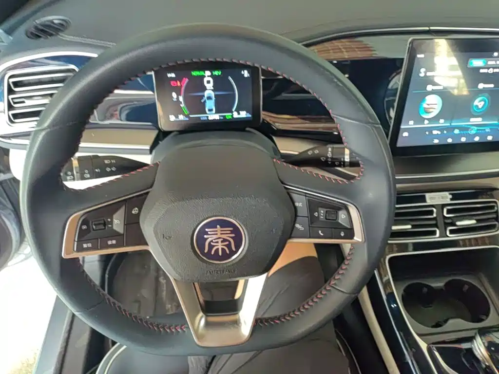 BYD Qin PLUS 2022 — фото 11