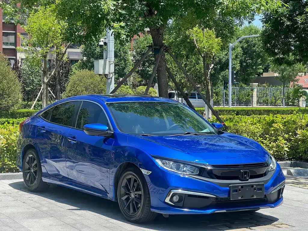 Honda Civic 2020 — фото 3