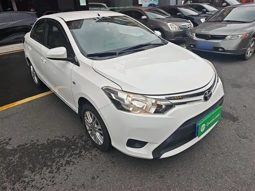 Toyota Vios 2014 — фото 4