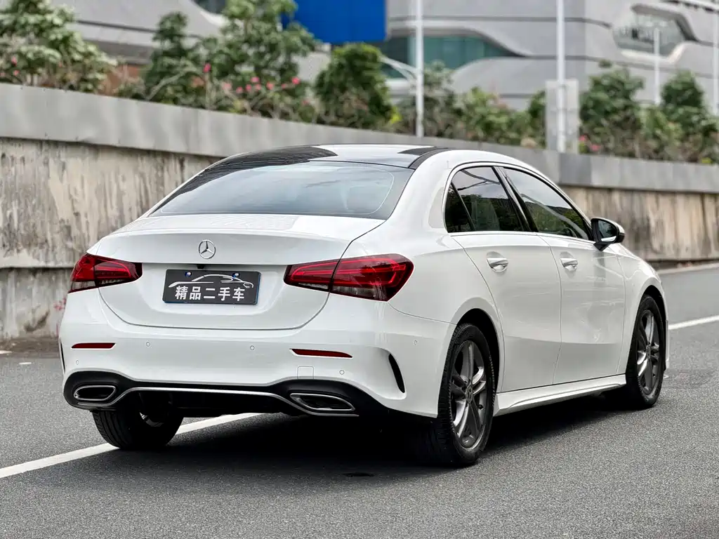Mercedes-Benz A-Class 2021 — фото 5