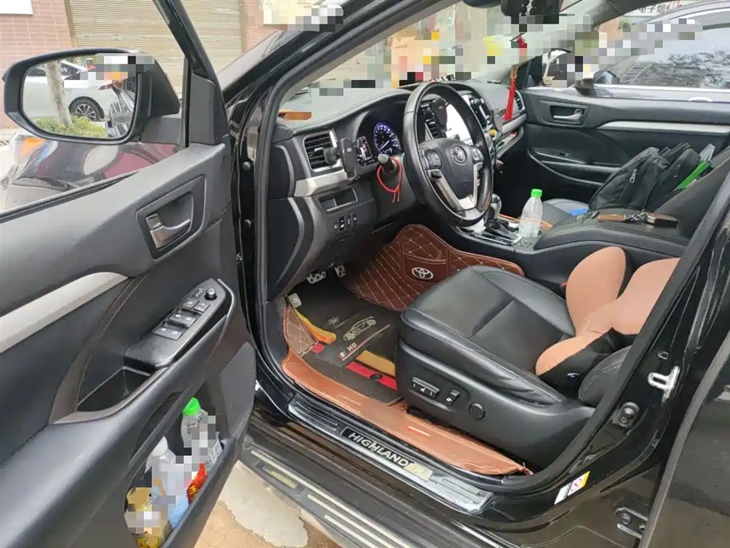 Toyota Highlander 2020 — фото 14