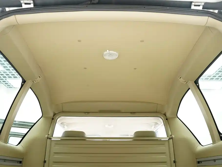 Nissan ZN Van 2014 — фото 26