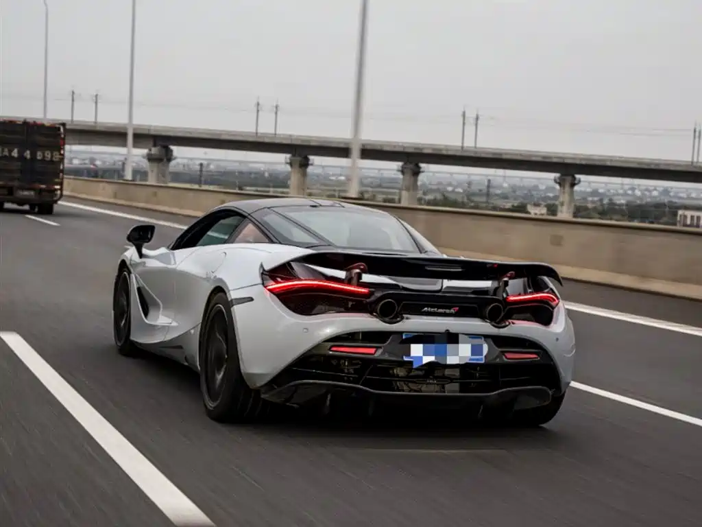 McLaren 720S 2019 — фото 5