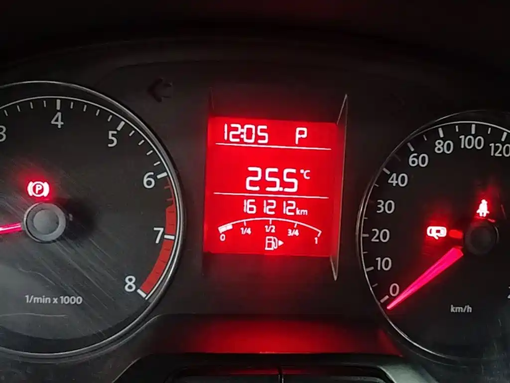Volkswagen Santana 2015 — фото 12