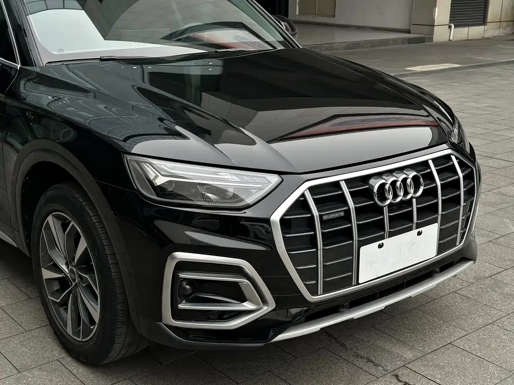 Audi Q5L 2023 — фото 4