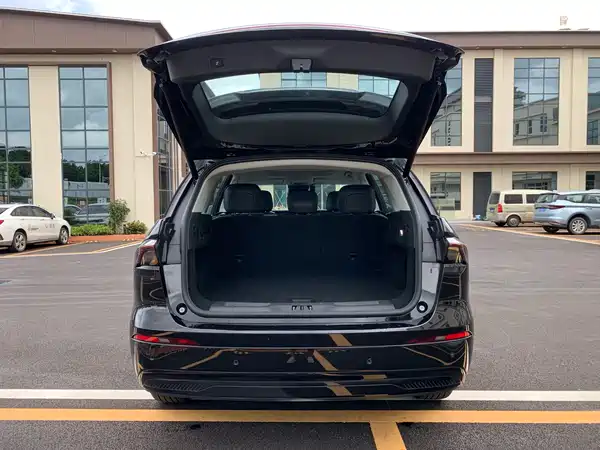Lincoln Nautilus 2025